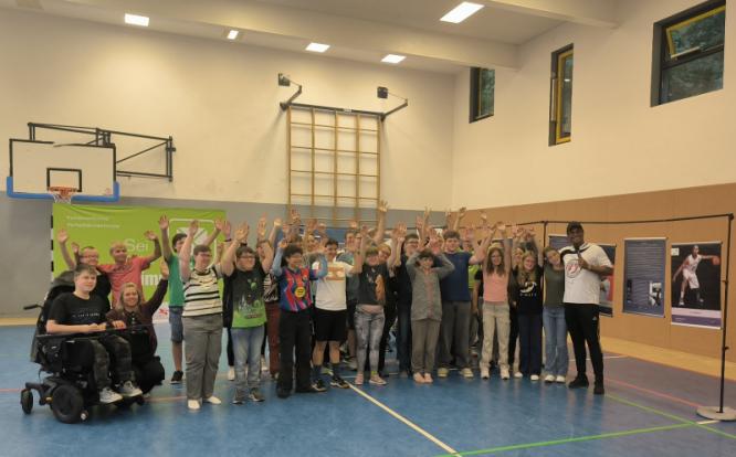 2schneidig5.jpg