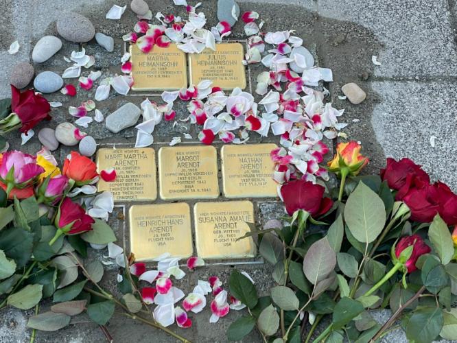 stolpersteine3.jpg